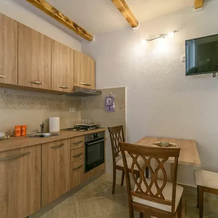 Lorena Apartment Trogir