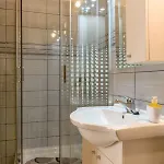 Lorena 特罗吉尔
